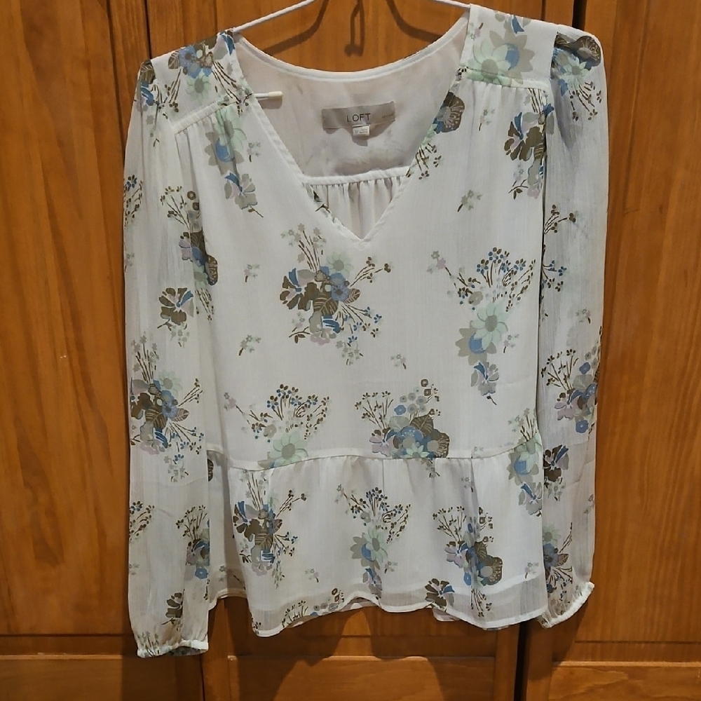 Loft Floral Blouse Size Petite Small